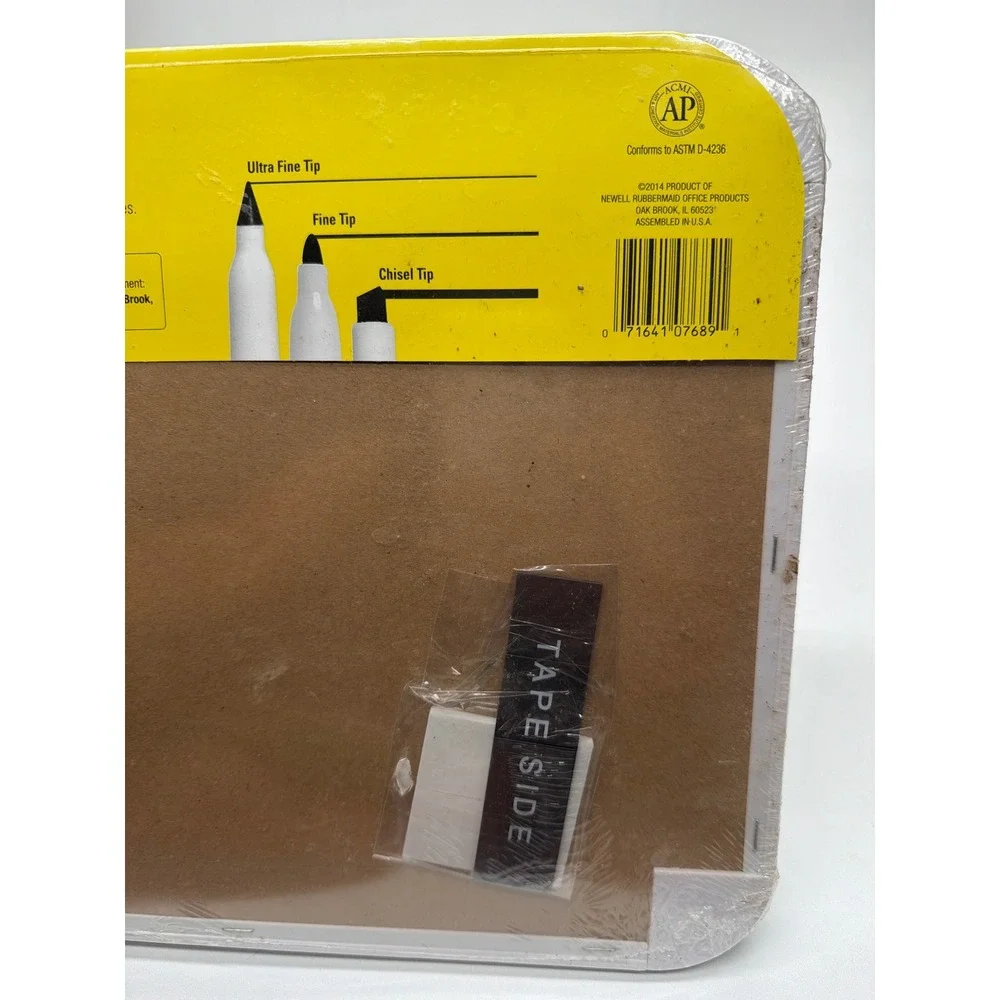 Expo‎ Dry Erase Calendar Board with 4 Ultra Fine Tip Markers Low Odor Whiteboard